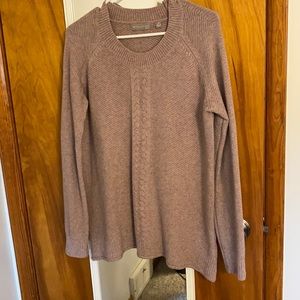 Scoop neck sweater